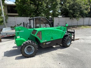 2016 GTH-5519 Telehandler Premium Heavy Duty Construction Equipment Wholesale Supply - Product Image 4