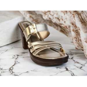 Sandales de la meilleure qualité, confortables avec une semelle haute en PU Sandales souples décontractées Rehaussez votre look de tous les jours avec des chaussures de qualité supérieure - Product Image 3