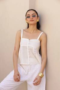 Hakuba osian ชุด Co-Ord 2ชิ้นสีขาวตะวันตกสำหรับผู้หญิงกางเกงแบบไม่มีปกปักและด้านบนที่มีดีไซน์ฤดูร้อน - Product Image 5