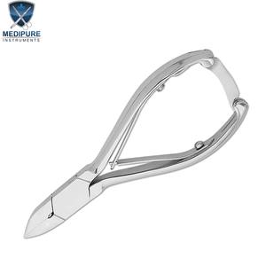 Coupe-ongles robuste en acier inoxydable avec poignée imprimée, lames concaves, double ressort de verrouillage, coupe-pédicure, outils de beauté - Product Image 6