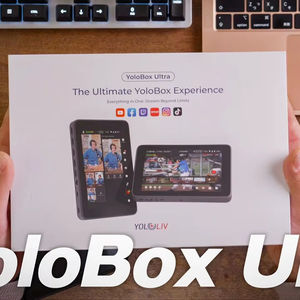 Achetez en toute confiance la nouvelle YoloLiv YoloBox Ultra, un appareil portable en aluminium écologique multi-caméras avec carte mémoire et câble HDMI. - Product Image 1