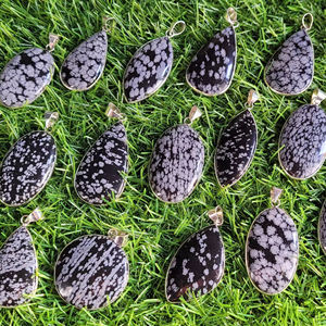 Copo de nieve obsidiana cabujón obsidiana piedra preciosa cabujón colgante plata Metal colgante precio barato cabujón - Product Image 1