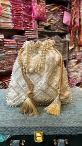 กระเป๋าแฟชั่นวินเทจสไตล์อินเดียสำหรับผู้หญิงปักลายสีทองทำด้วยมือของขวัญแต่งงานของขวัญเมเนียล็อคสำหรับตกแต่ง - Product Image 2