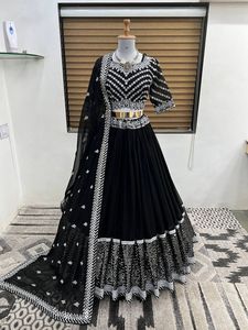 Diseñador nupcial Lehnga Choli para niñas Fiesta Vestidos de novia Precio bajo Lehenga Choli indio con Dupatta para mujeres - Product Image 3