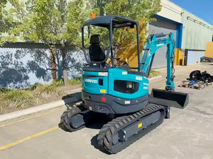 Fiable et efficace pour la mini-pelle Sunward SWE25UF avec noyau de roue mobile et boîte de vitesses Garantie 1 an - Product Image 4