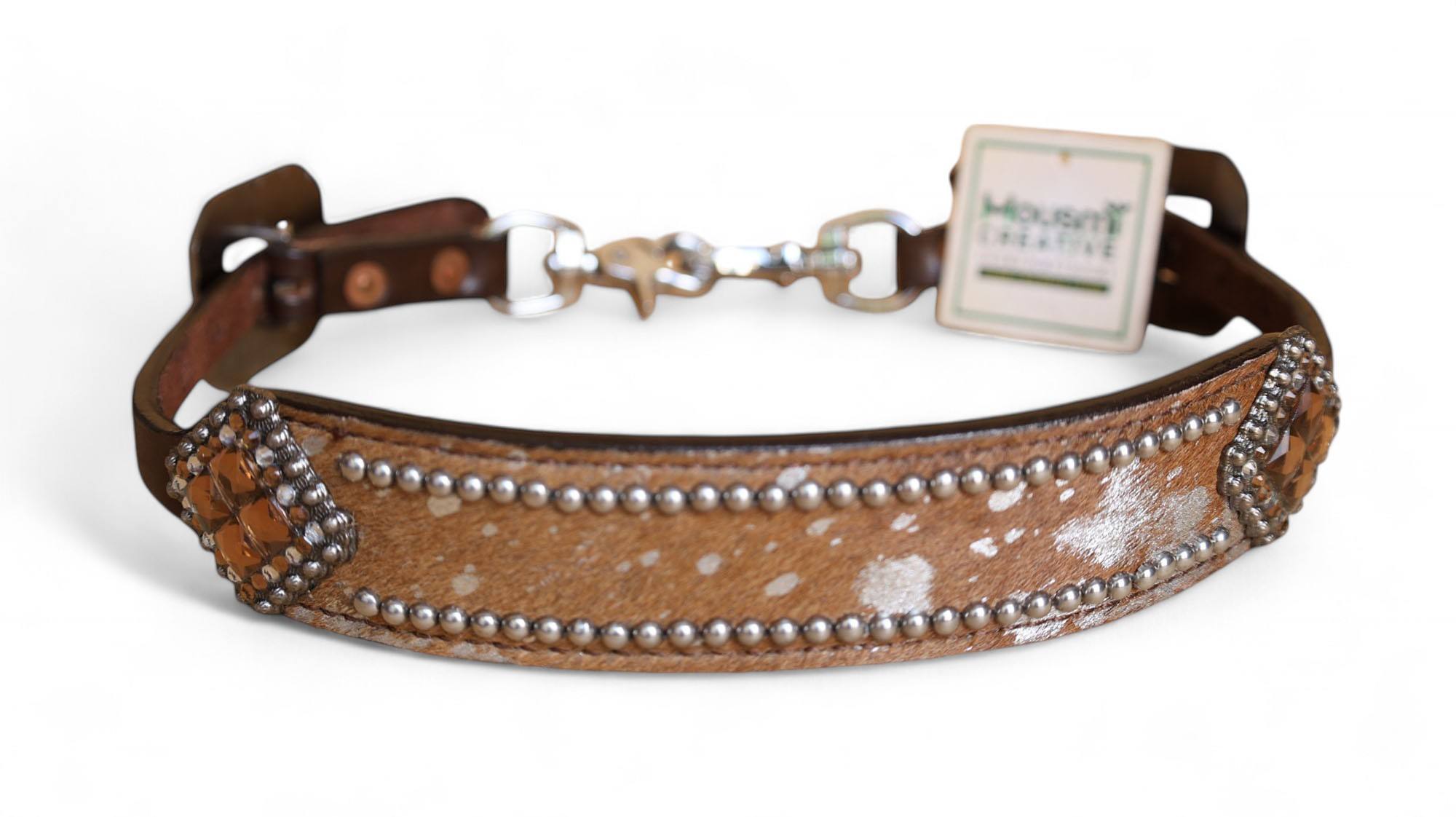 สีน้ำตาล