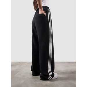 Pantalones Heritage 100% Algodón, Corte Ajustado Moderno, Tallas XL a 6XL, Color Negro, Logotipo Personalizable, Decoración con Franja Lateral, Ligeros - Product Image 4