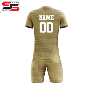 Camiseta de fútbol deportiva de alta calidad OEM, conjunto de uniformes de fútbol personalizados, fabricante de camisetas de fútbol - Product Image 2