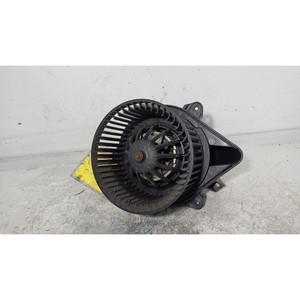 MOTORINE VENTILATION LIVING LAUNCH มูซา ซีรีส์ที่ 2 77362485 199 A3000 ดีเซล 1248 (07>) - Product Image 1