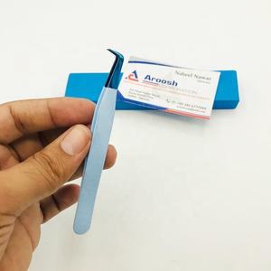 Haute qualité personnalisé 90 degrés bébé bleu pince à épiler en acier inoxydable durable avec pointe en fibre pour Extension de cils en gros - Product Image 1
