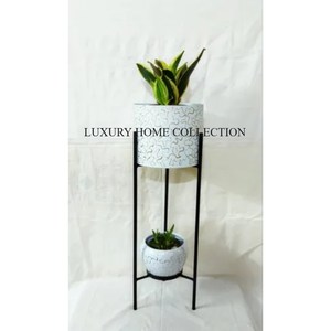Antique Gold-tone Metal Planter with Intricate Engravings for a Luxurious and Vintage <b>Aesthetic</b> in Home Decor at Sale Rate - Product Image 2