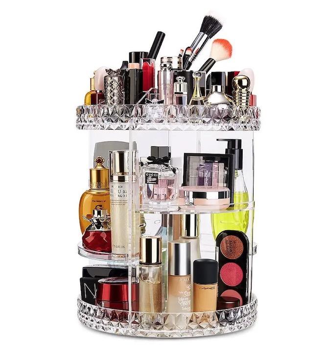 Transparent diamond pattern