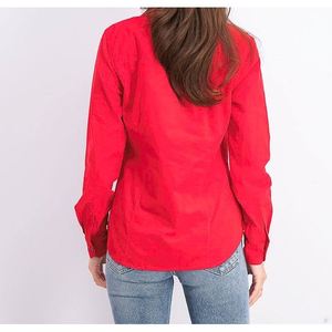 เสื้อเชิ้ตคอร์ดูรอยผ้าฝ้ายสำหรับผู้หญิงไซส์พลัส แบรนด์ Charter Club สีแดง ลายพิมพ์ลำลอง ตกแต่งกระดุม ลายโลโก้ด้านหน้า มีไซส์ XL และ 3X - Product Image 2