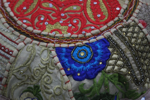 Housse de coussin Vintage vert 100% coton brodé à motif floral Patchwork personnalisable pour la maison hôtel utilisation décorative - Product Image 3