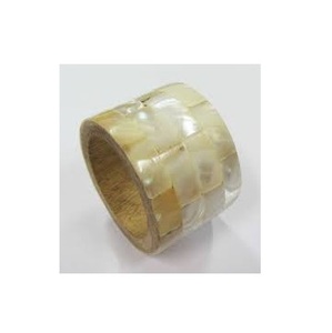 Porte-ronds de serviette en nacre Vente chaude Qualité standard Artisanat indien Porte-serviettes en bois et vadrouille à bas prix - Product Image 1