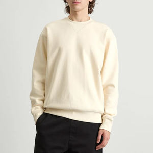 Sweat-shirt classique à col rond beige clair, design tendance surdimensionné pour un look chic décontracté, mélange de coton doux, vêtements de détente pour tous les jours - Product Image 2