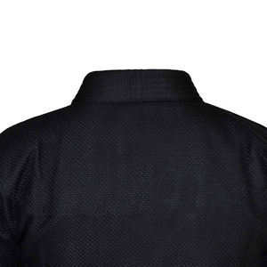 Tenue d'entraînement de karaté 100 % coton, durable et respirante pour des performances fiables lors des séances d'entraînement quotidien d'arts martiaux - Product Image 4