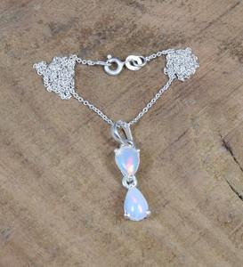 2 pendentifs en pierre Opalite laiteuse Pendentif en argent sterling 925 avec chaîne de pierres précieuses sans chaîne Cadeau d'anniversaire fait à la main - Product Image 2