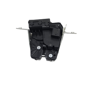 Serrure de hayon arrière MERCEDES Série GLA A0997400600 (13>) - Product Image 1
