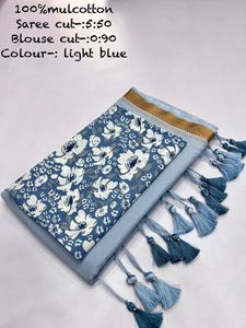 Saree en coton de soie de lin fluide avec imprimés de fleurs numériques et chemisier contrasté avec impression numérique parfait pour la célébration - Product Image 6