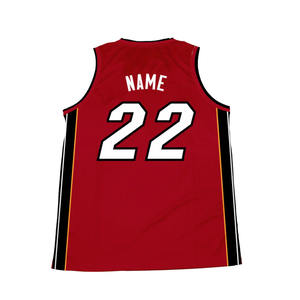 Maillot de basket réversible personnalisable en gros, 100 % polyester, vêtement de sport avec nom et numéro imprimés - Product Image 2