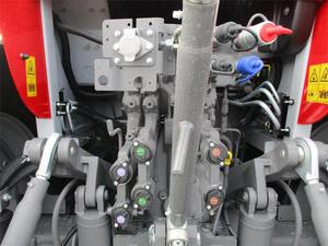 2024 Massey Ferguson 7S.165 4WD ล้อรถแทรกเตอร์เครื่องยนต์160HP ใหม่ตลับลูกปืนหลายตัวเลือก HP - Product Image 2