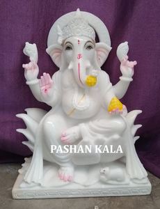 Escultura de Mármol Blanco Puro Hecha a Mano con el Diseño Más Atractivo del Dios Hindú Lord Ganesh Ji en Posición Sentada para Ídolos de Culto en Templos - Product Image 3