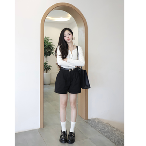 Pantalon court en coton 100% respirant pour femmes, coupe régulière, taille haute, droit, gain de temps, fabriqué au Vietnam, de qualité supérieure - Product Image 6