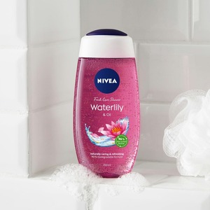 Gel de Ducha Cremoso e Hidratante Nivea con Agua de Lirio y Aceite para una Piel Radiante - Product Image 2