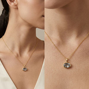 Herkimer Diamant Forme Ovale 10 MM avec Bail Lunette En Argent Sterling Plaqué Or Mignon Cadeau Pendentif pour Avril Naissance Mois - Product Image 6