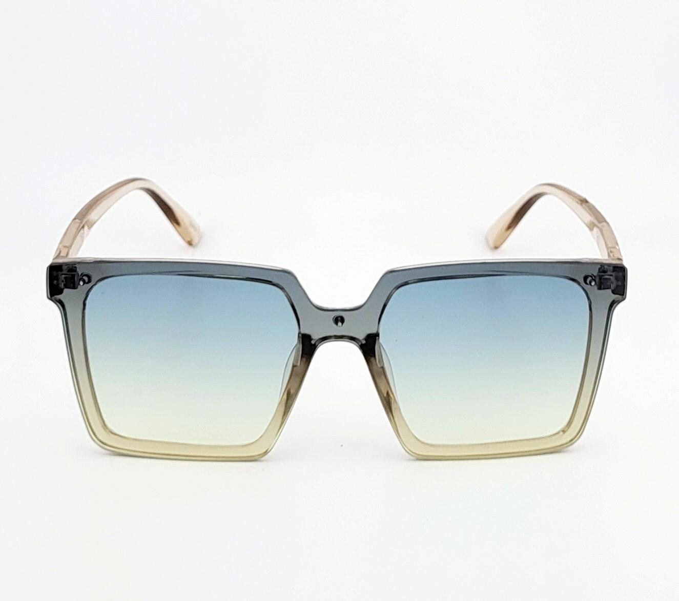 Blue Fade to Green Grad.