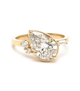 1,50 Ctw Pear Lab Grown Diamond Anillo de compromiso Pera Cluster Anillo DE BODA Bisel Set Teardrop Diamond Ring Regalo de aniversario - Product Image 1