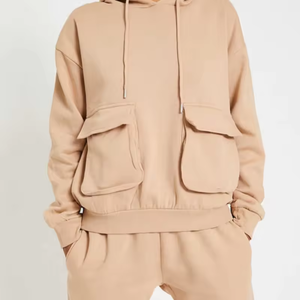 Ropa de moda Cargo Pocket Hoodie y pantalones de chándal 2 piezas Jogger Set Mujeres Street Wear Chándales para mujeres - Product Image 1