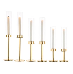 Candelero hecho a mano, portavelas de material de grado superior, de diseño antiguo candelabro, decoración de Metal para el hogar. - Product Image 1