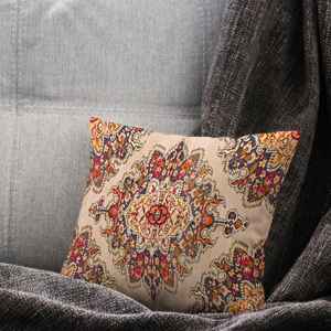 Funda de Almohada con Estampado Floral Bohemio: Diseño Kilim Vintage para una Decoración Acogedora del Hogar, Solo Funda - Product Image 3