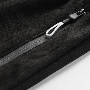 Short d'entraînement à séchage rapide avec logo personnalisable pour hommes, style décontracté et écologique pour le jogging et le fitness - Product Image 2