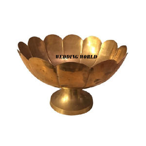 Cuenco de chocolate de aluminio niquelado Cuenco dulce hecho a mano de excelente calidad Cuenco de chocolate elegante más vendido - Product Image 4