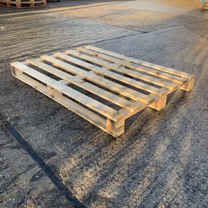 Achetez des palettes en bois de pin robustes, grandes, à 2 et 4 voies, 48x40, empilables, qualité EPAL supérieure, pour le stockage, en gros directement de l'usine. - Product Image 1