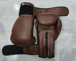 ถุงมือชกมวยคุณภาพสูงสั่งทำพิเศษ พร้อมสายรัดมือ จับถนัดมือ หนังทนทาน กันลื่น ราคาส่งที่ดีที่สุด รุ่น CP-BG-53 - Product Image 3