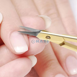 Ciseaux à ongles en gros de haute qualité courbés tranchants en acier inoxydable lame mince dissolvant de cuticules cisailles outil de beauté pour manucure - Product Image 6