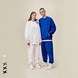 ชุดวอร์มฮู้ดดี้หนานุ่มสไตล์สตรีทแวร์สำหรับผู้ชาย รุ่นใหม่ประจำฤดูใบไม้ร่วงปี 2026  ชุดเซ็ตเสื้อและกางเกงขายาวผ้าฟลีซบุขนนุ่ม ใส่สบาย เหมาะสำหรับวิ่งออกกำลังกาย  แบบ unisex - Product Image 2