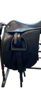 Sillín de Carreras de Caballos de salto multiusos de lujo 100%, árbol de madera de cuero duradero suave Original puro, productos de carreras en inglés, India - Product Image 3