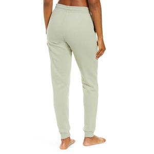 Pantalons de survêtement pour femmes, logo personnalisé OEM Sportsly International, impression personnalisée, taille mi-haute, coupe régulière, poches plates à l'avant - Product Image 1