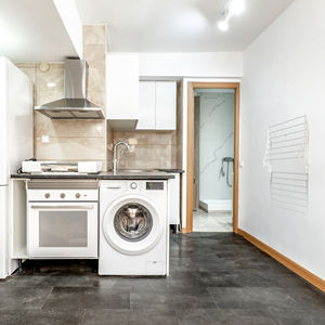 Étendoir à linge pliable Roma Conception durable et pratique Idéal pour la maison et le jardin Étendoir à linge Style européen - Product Image 4