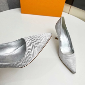 Escarpins de luxe pour femmes, chaussures vintage en soie, talons aiguilles, pour banquets, Chaussures pour femmes - Product Image 2