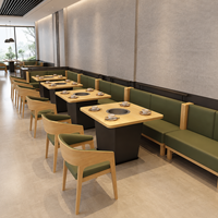 Ensemble de tables et chaises de luxe pour restaurants, cafés, cafétérias, et lieux de restauration rapide, avec mobilier de type canapé et banquette, adapté aux barbecues, hot pot et repas.