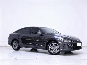Listo para enviar: Volkswagen Lamando L 1.4L Turbo DCT Sport Sedan 2023 usado, bajo kilometraje, Euro 6, gasolina, para exportación global - Product Image 3