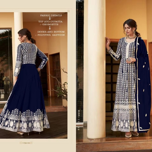 Especial Eid: Gharara de zorro pesado semicosido con bordado de múltiples hilos y lentejuelas, parte inferior de Santoon y Dupatta - Product Image 1