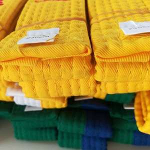 Vente en gros OEM Nouveau 2024 Ceinture d'arts martiaux 100% coton de haute qualité Ceinture de karaté bleu rouge à vendre - Product Image 6