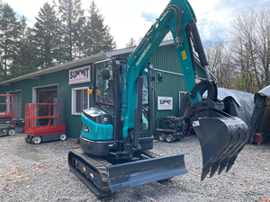 Miniexcavadora Son-ward SWE25UF de 2.5 toneladas, usada y nueva, modelo 2022, con giro de cola cero, hidráulica, en venta. - Product Image 4